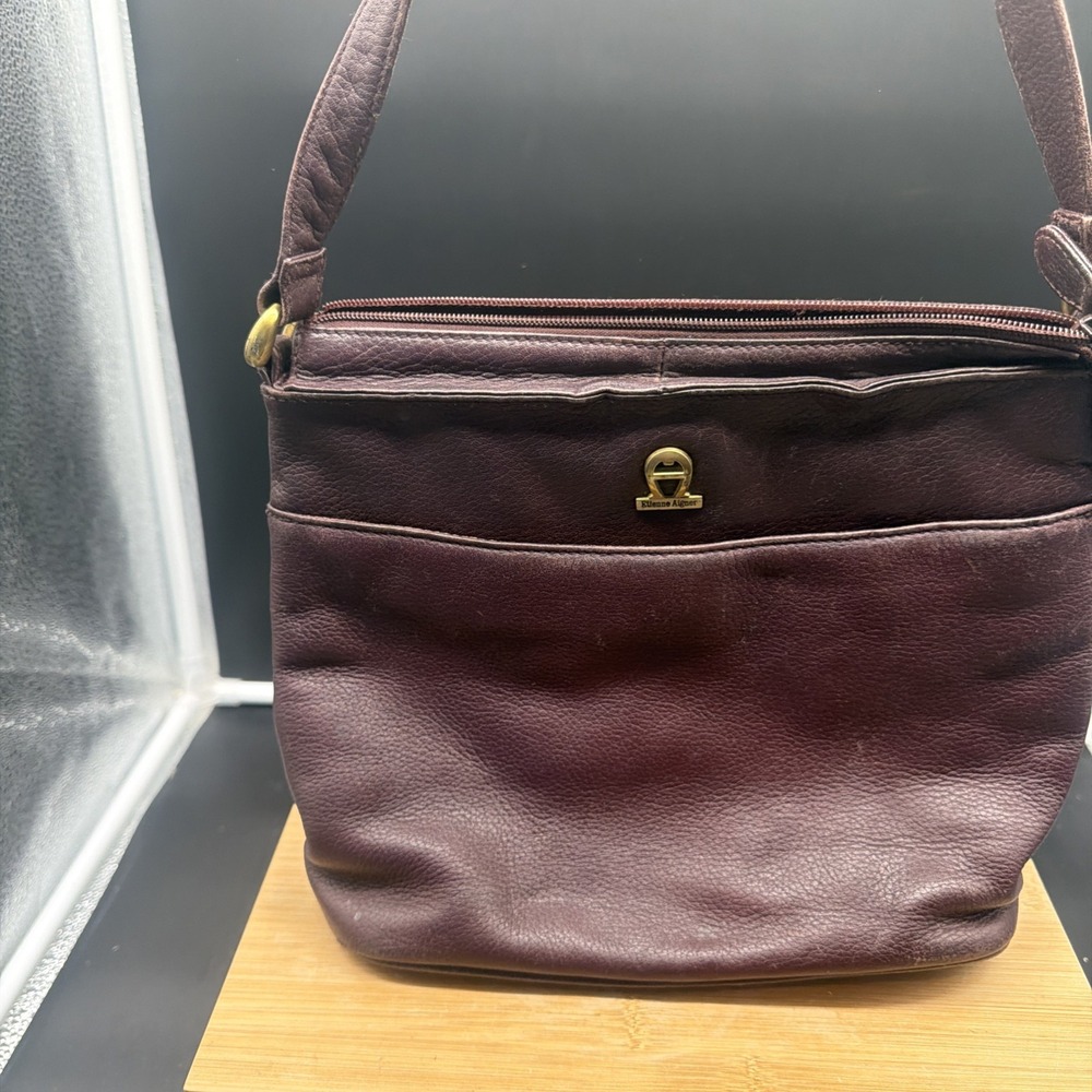 VTG Etienne Aigner Oxblood Leather Adjustable Strap Shoulder Bag Organizer Purse